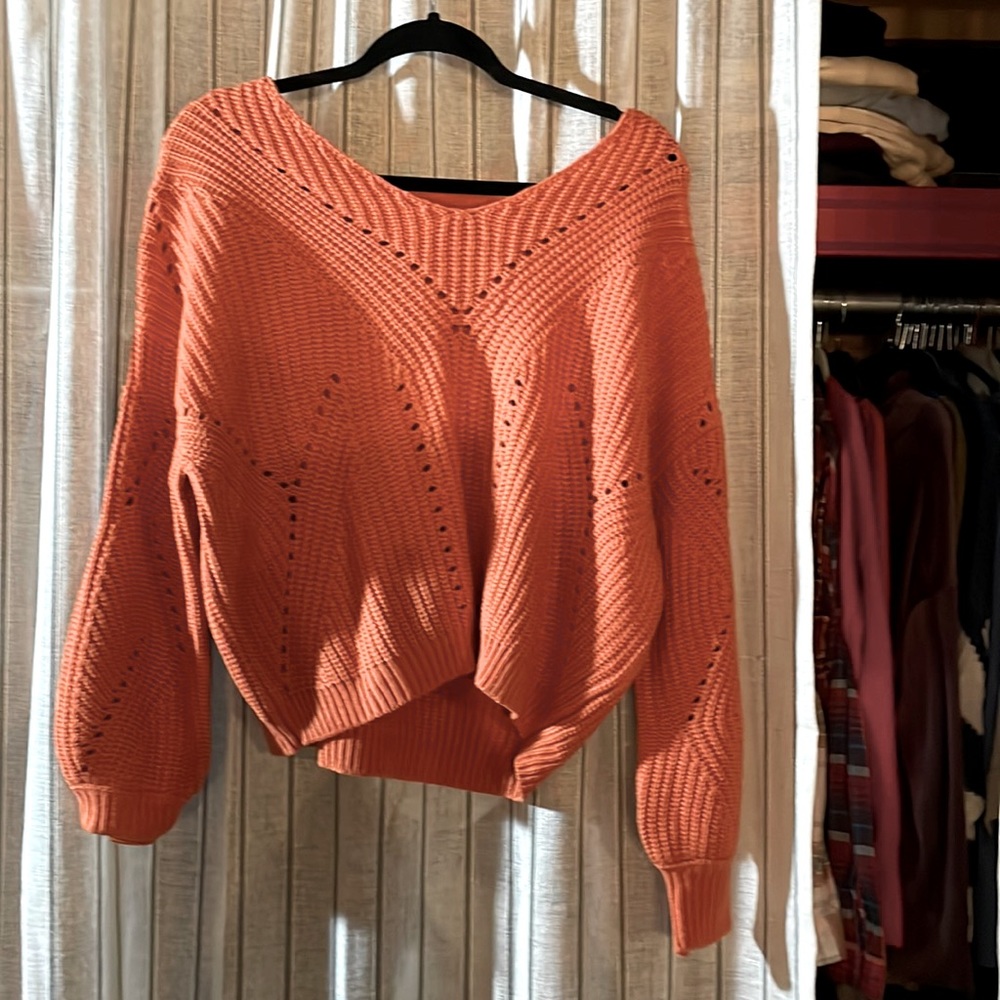 Great sweater never worn